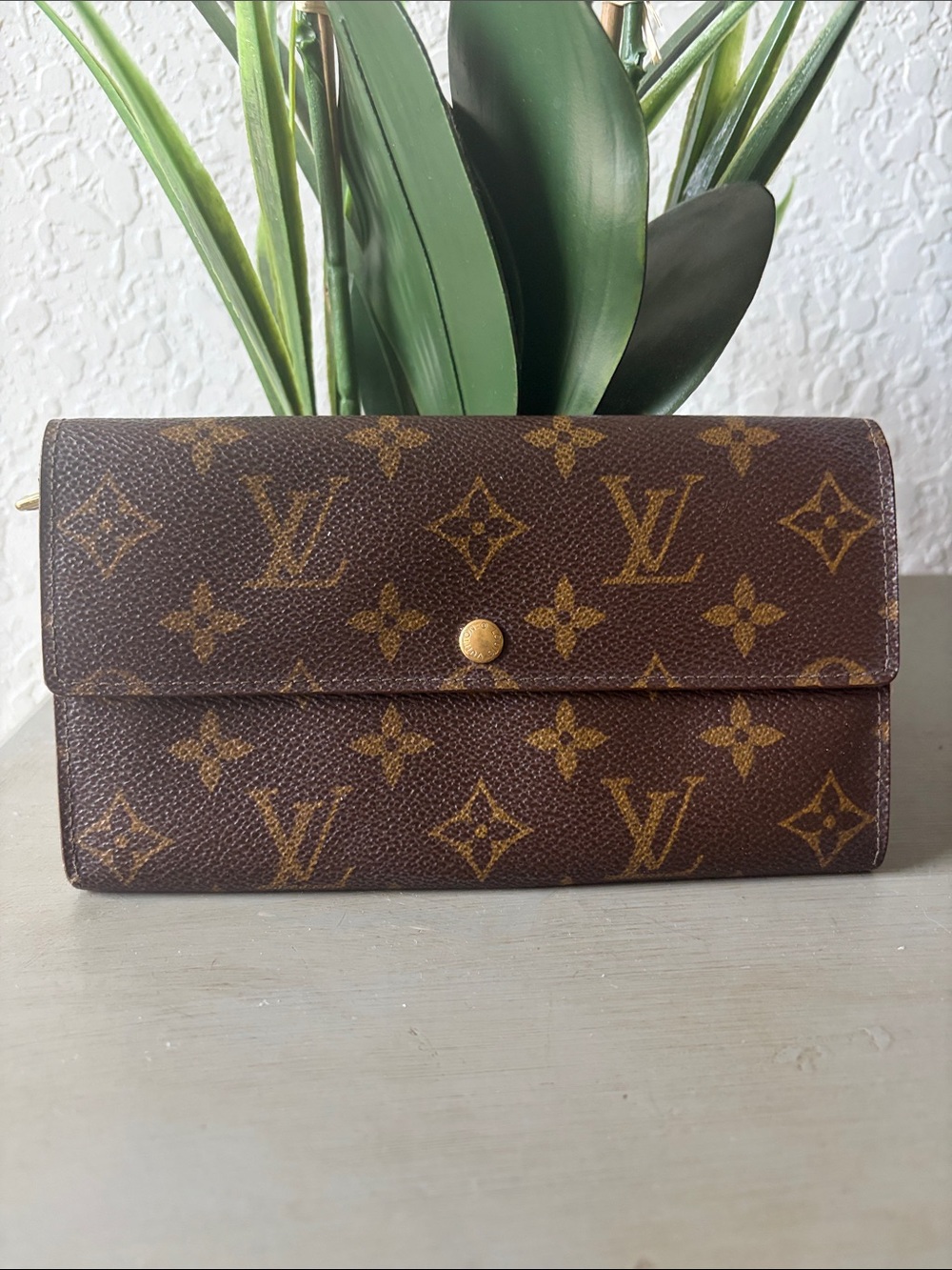 Authentic Louis Vuitton Monogram Wallet (COA Included)